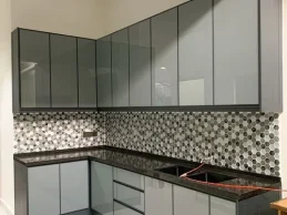 10-type-of-new-modern-4g-kitchen-cabinet-design-alloy-kitchen-500x500
